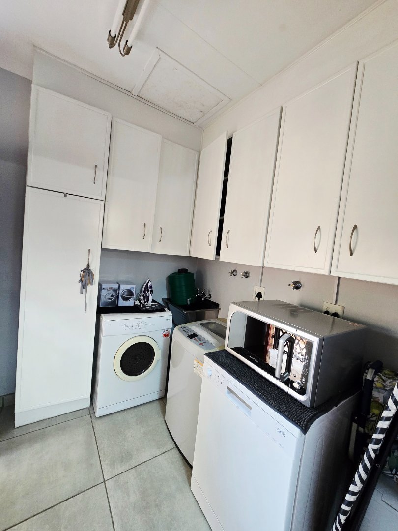 3 Bedroom Property for Sale in Flamwood North West